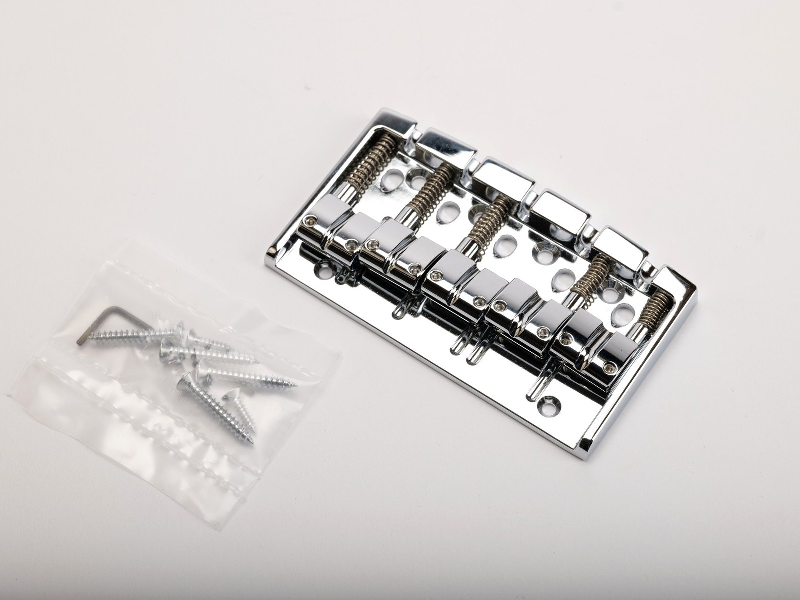 Gotoh 404BO-5 Bass Bridge 5-String Chrome – 3