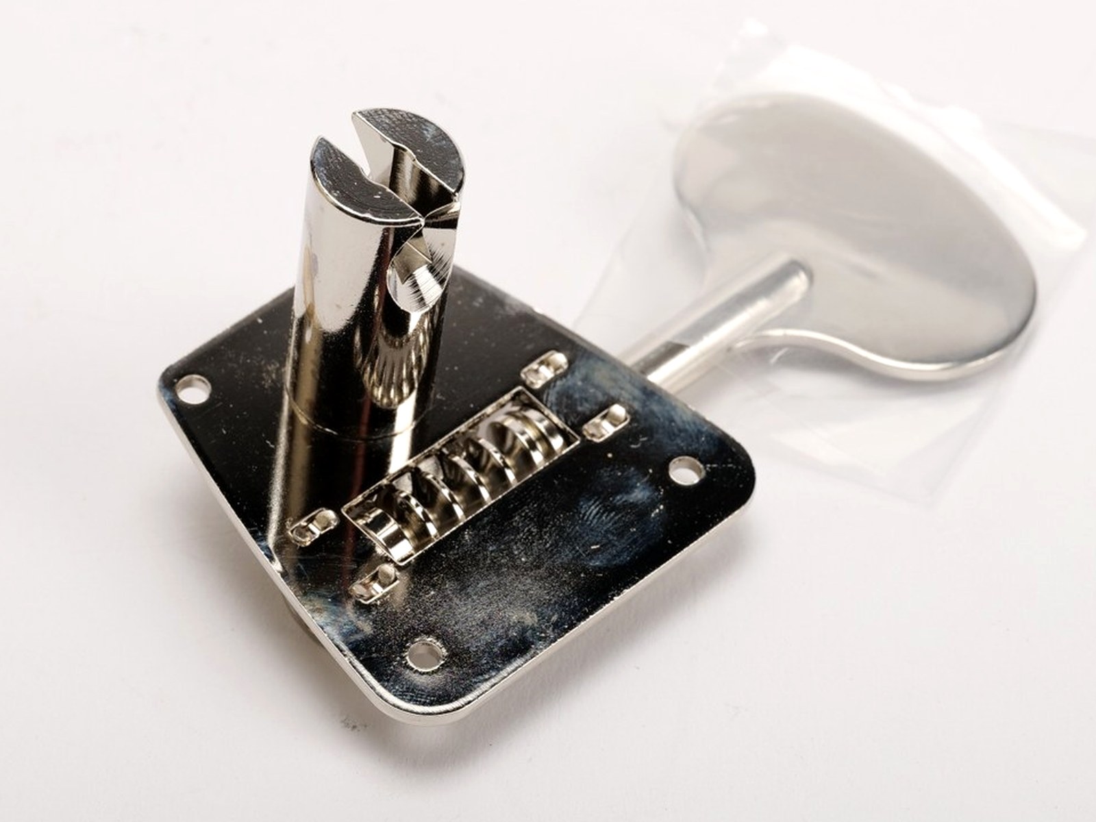 Gotoh FB30LP-N-L4 Bass-Mechaniken 4L Nickel – 2
