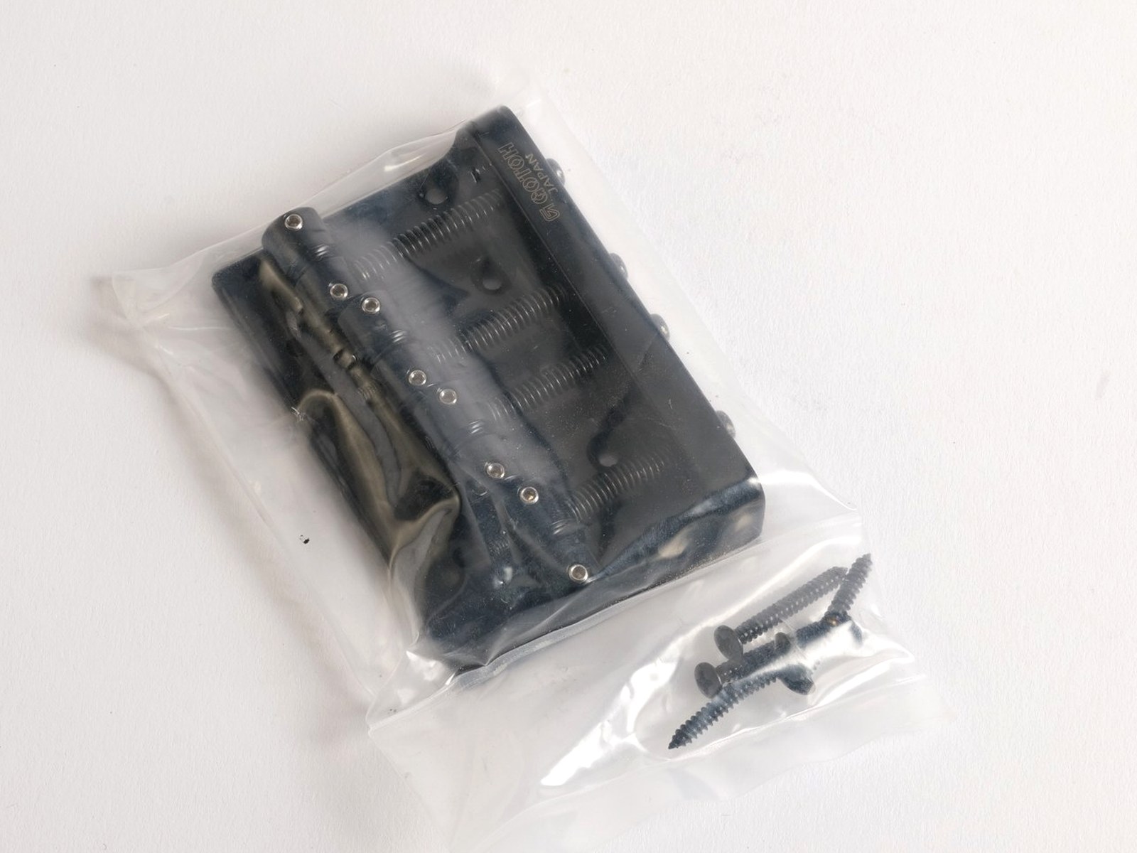 Gotoh 201B-4 Bass Bridge 4-String, Black – 3